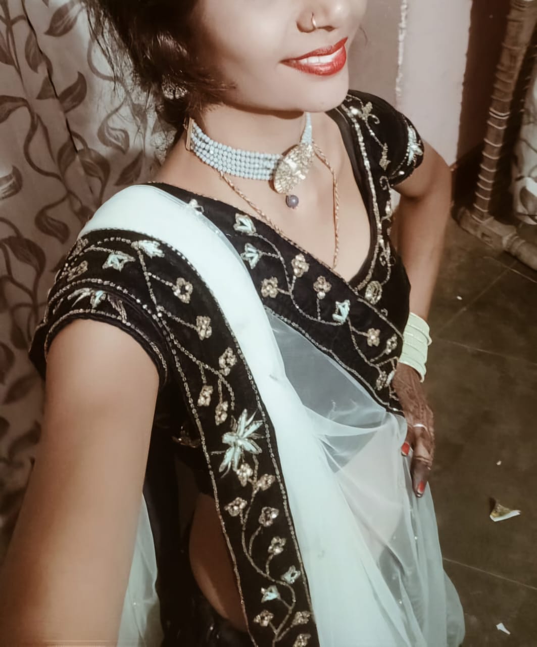 Cute-Savita