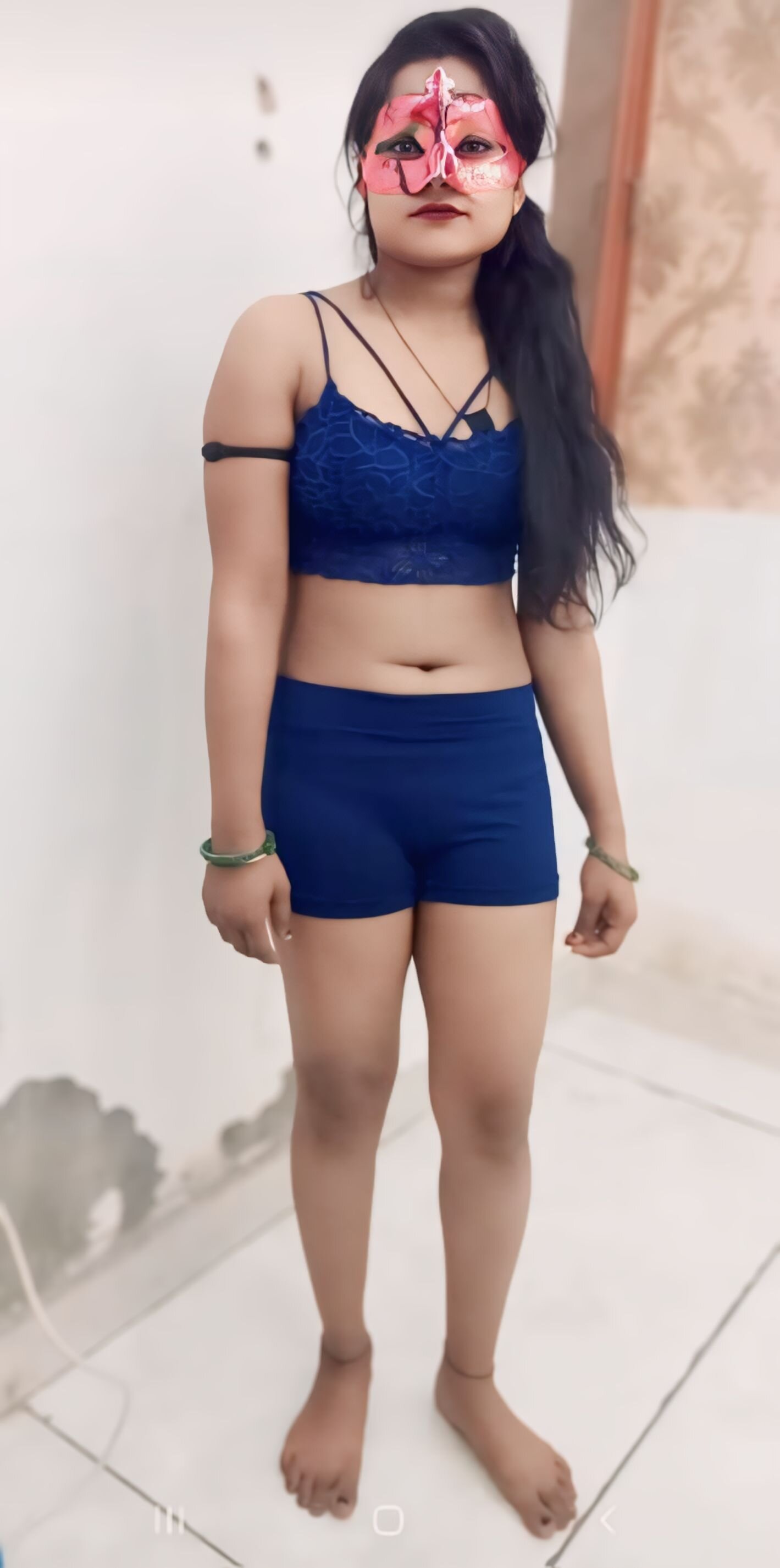hott-janvi69