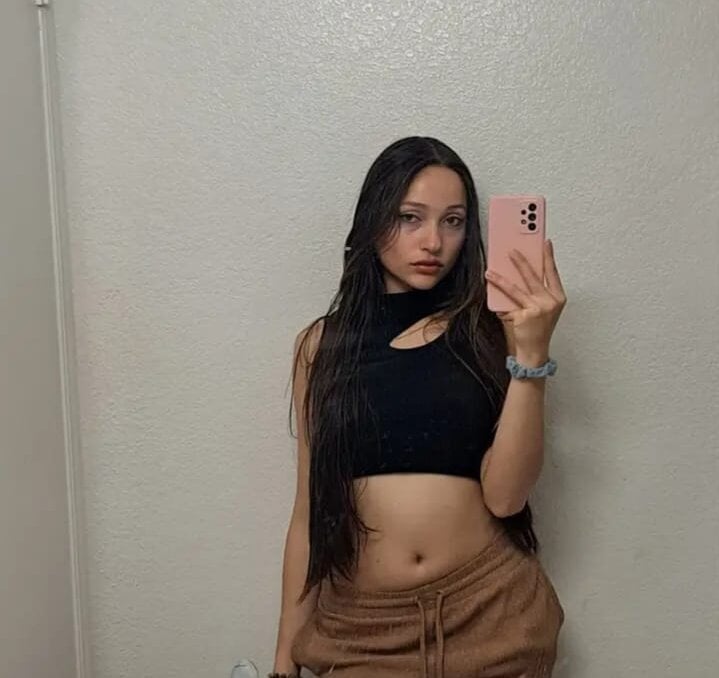 Live sex webcam photo for RubyConor #289921053