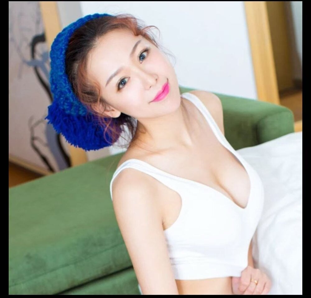 rachel-6600 from stripchat