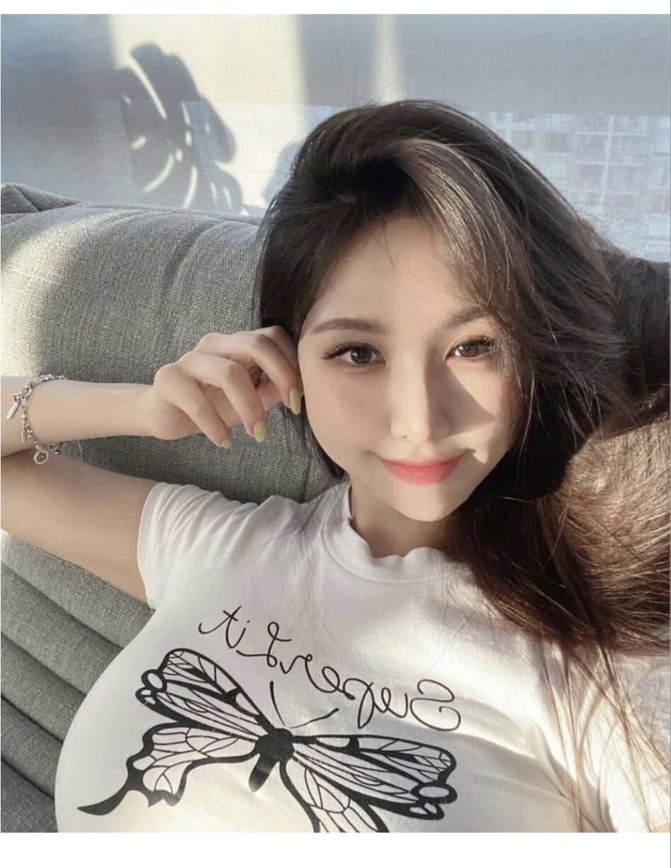 pornos.live -sunny-baby livesex profile in ssa cams