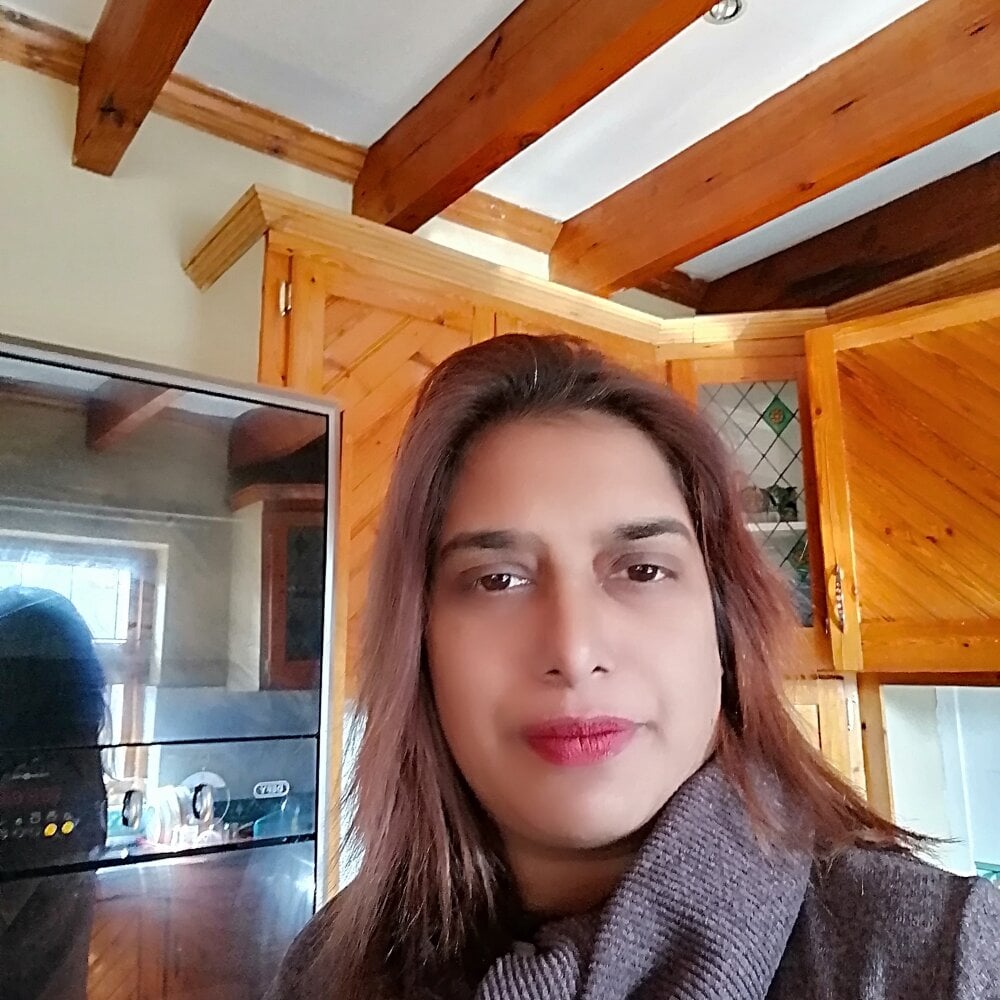 sleekcams.com riaras3 livesex profile in private-in-your-deep-thoughs cams