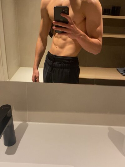bigman12 from stripchat