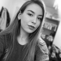 JaneetWood's Offline Chat Room