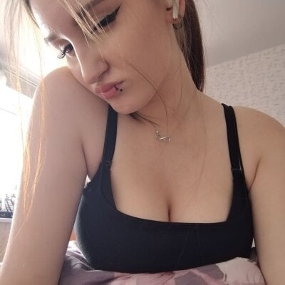 JunitaSulla on StripChat