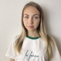CarrieFane's Offline Chat Room
