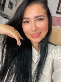 sofia_beck's Offline Chat Room