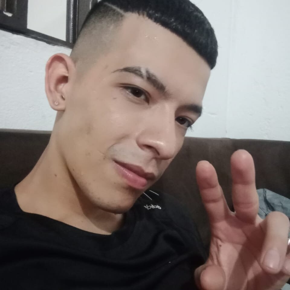 Favel_Gomez7 profile