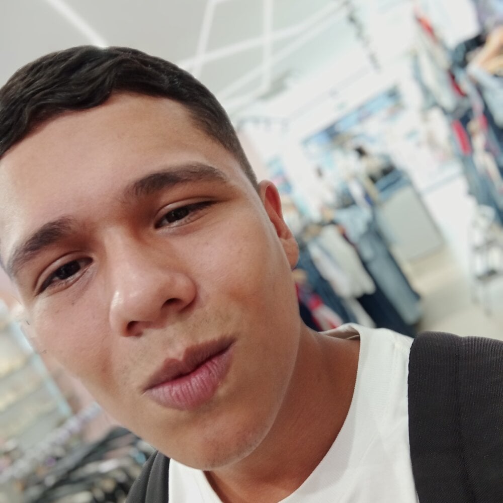 sexymike22cm profile