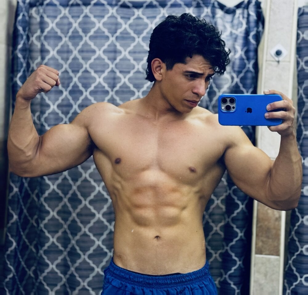 apolloisa2's Offline XXX Chat