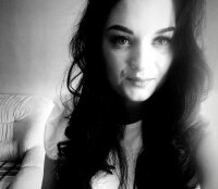_GloriHoney_'s Offline XXX Chat
