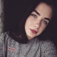 WonderSylvia's Offline Chat Room