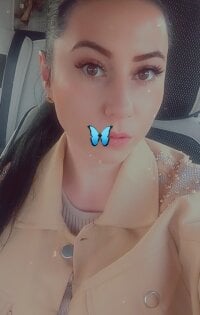 SecretMiranda's Offline Chat Room