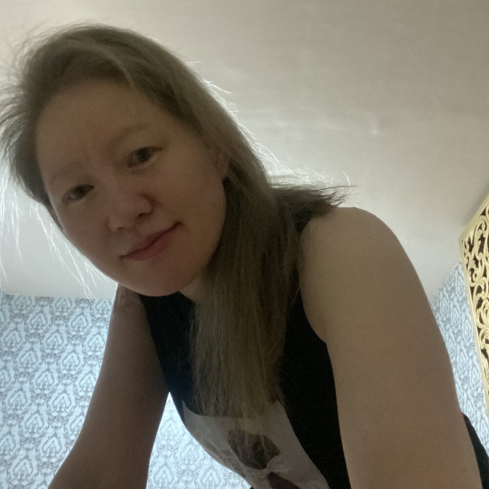 badgirlwebcam.com mana-ala livesex profile in the-matriarchs-realm cams