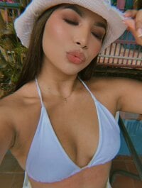 CharlotteGraay's Webcam Show