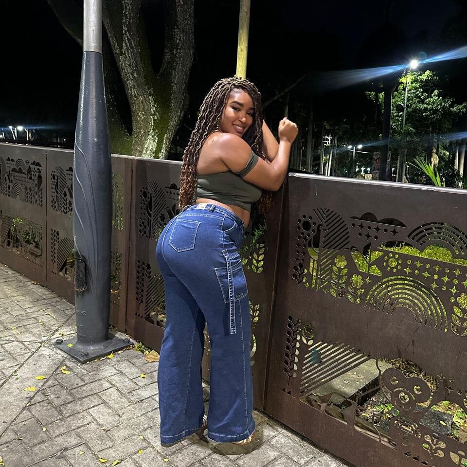 ZairaWarner's Offline XXX Chat