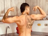 DavidHerrera__'s webcam live show