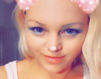 vid_girl's Offline Chat Room