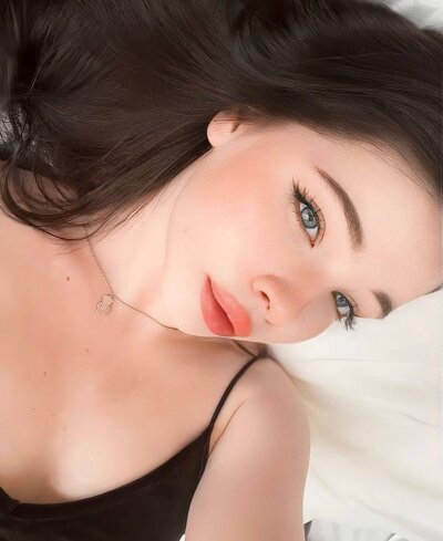 ChantalCarol on StripChat
