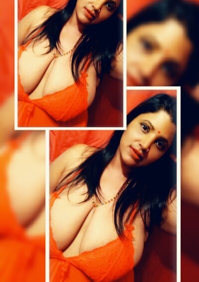 Indianintimacy live on StripChat