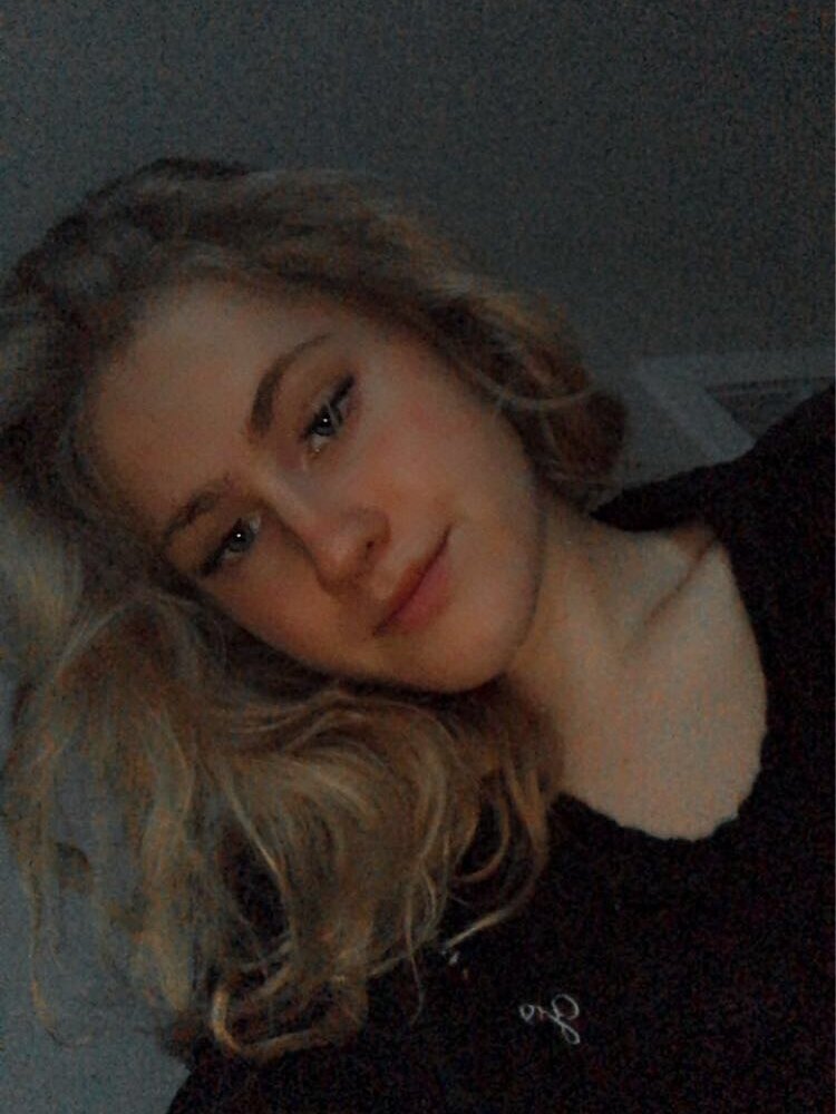Prettypinkisland profile