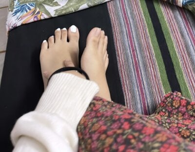 youngriri2 on StripChat