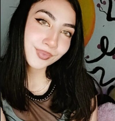 listening_to_your_wishes from stripchat