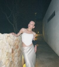 Sandy_Steel