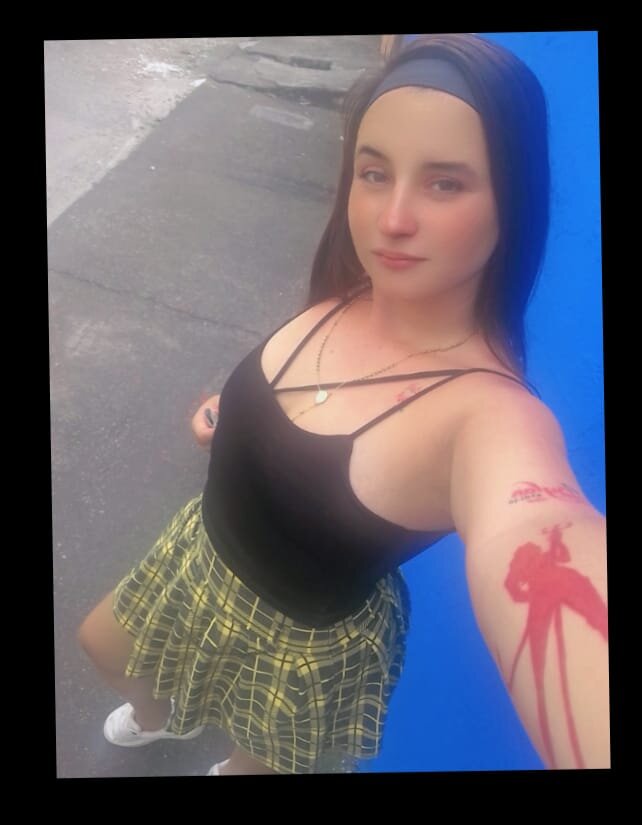 Kinberly_hot