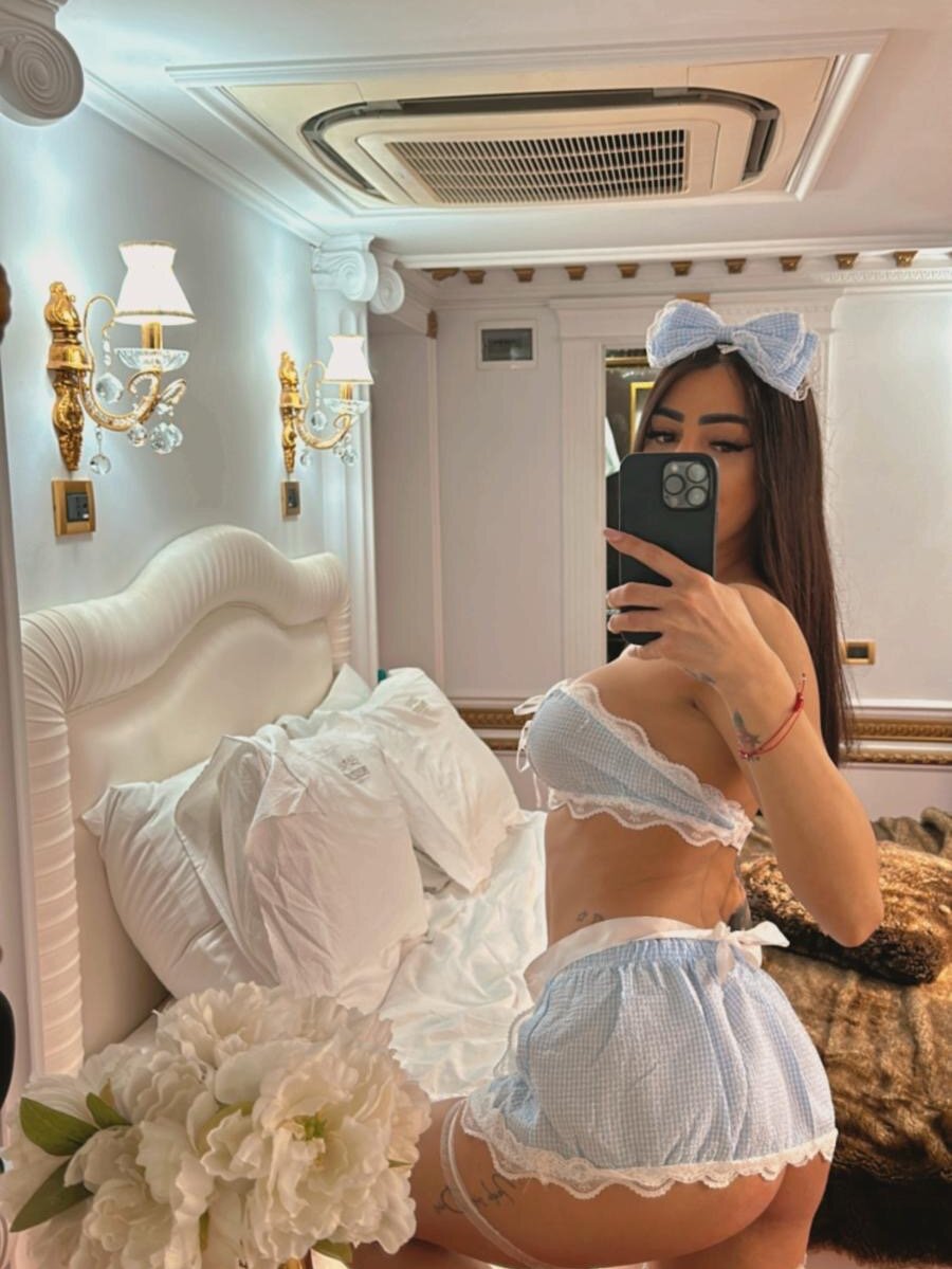 KinkyZ0e profile
