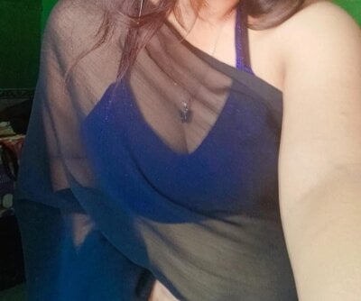 Cute_tanu_143