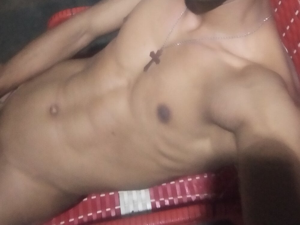 18cm_raz's most recent online preview