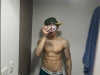 strongManLatino's webcam live show