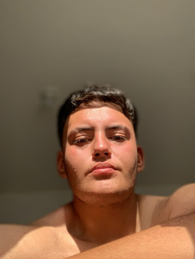 Rodrigoelfavo Live Cam on StripChat