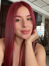 alice_throne's Offline Chat Room