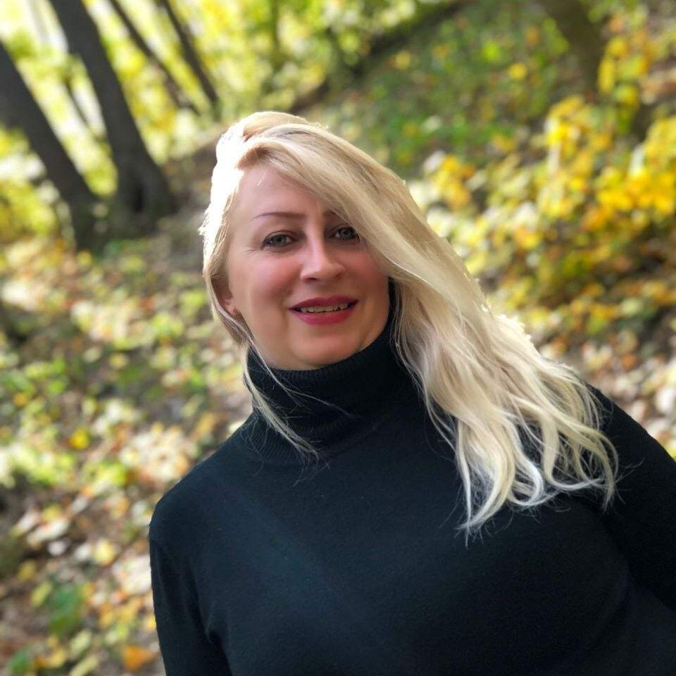 myliveeroticcams.com esenia505 livesex profile in oms-oms cams