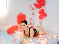 KiraaWild's webcam live show