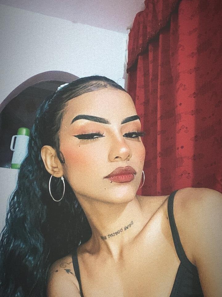 Anabella-diaz profile