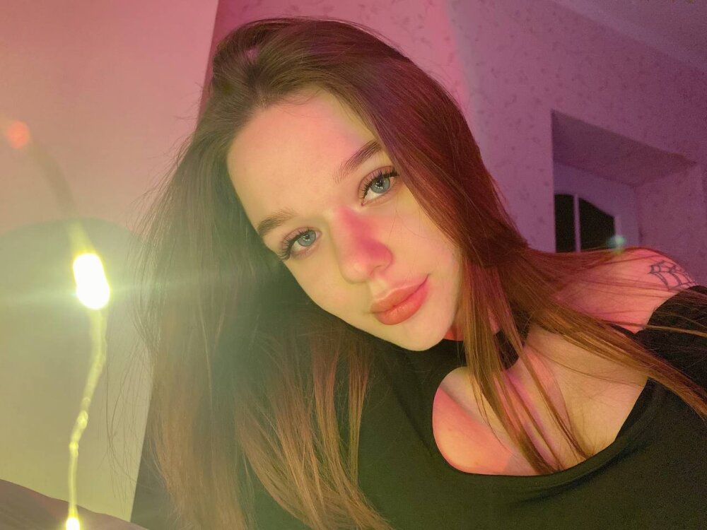 BabeMolly 🛫 free show