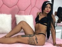 CarminaGalli's Offline Chat Room