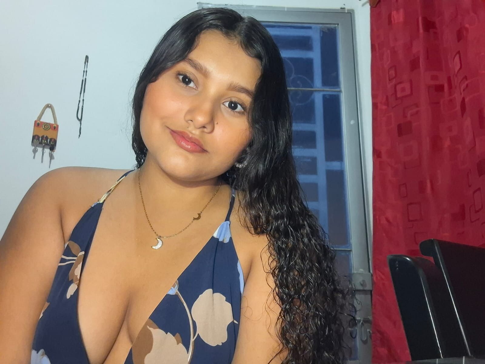 Roxxana_saenz