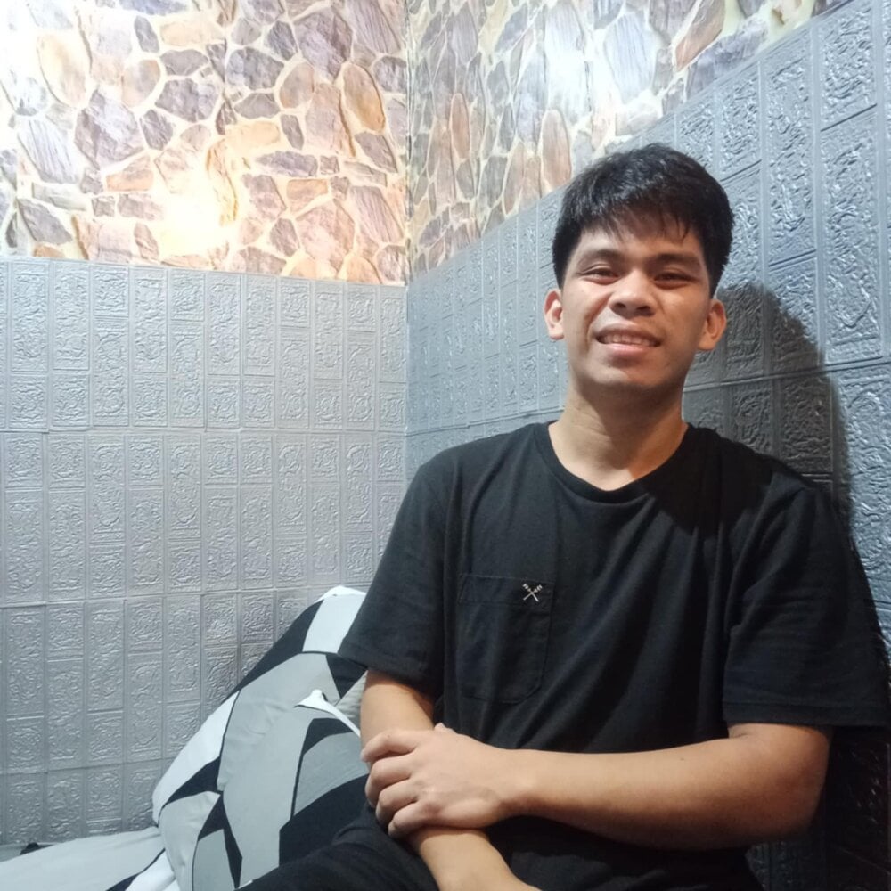 cumwhat_me profile