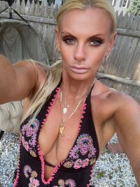 jolielee's Offline XXX Chat