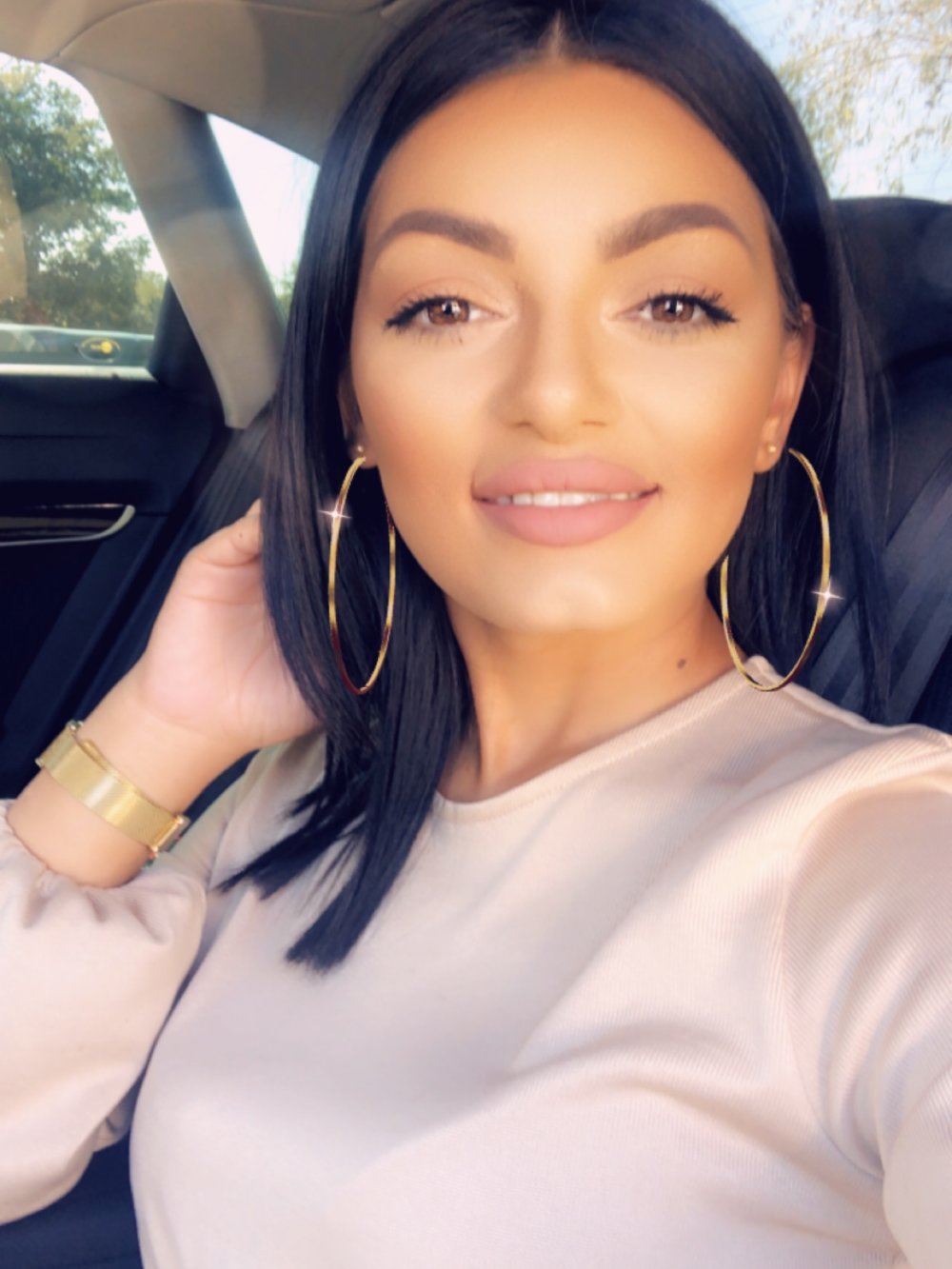 Live sex webcam photo for glambae #292213009