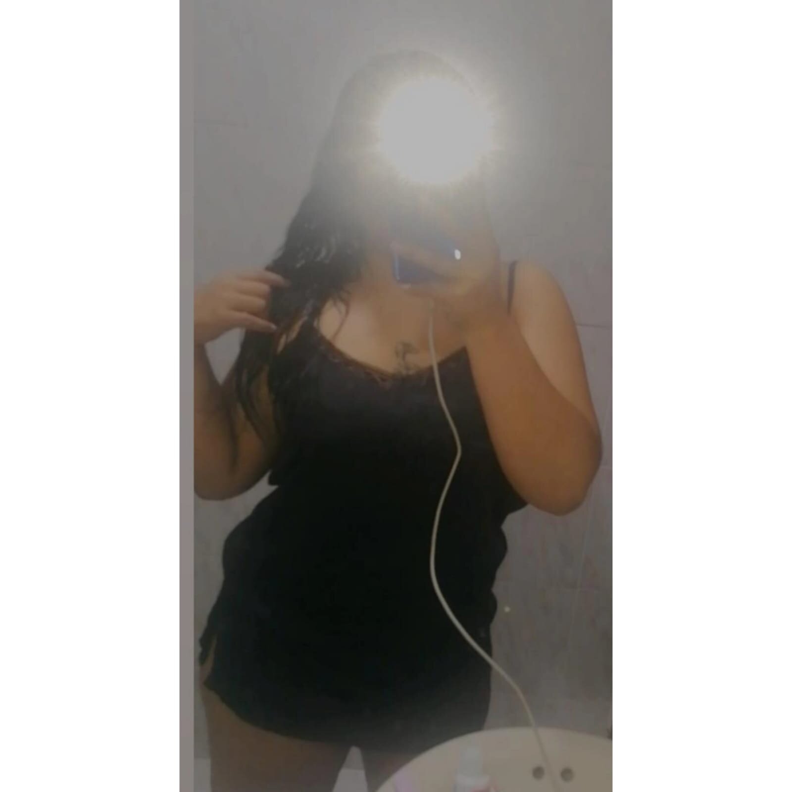 Mia_guzman_