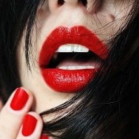 ElisPandora1's Offline Chat Room
