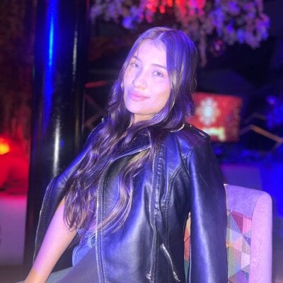 Kiara_bliss_a