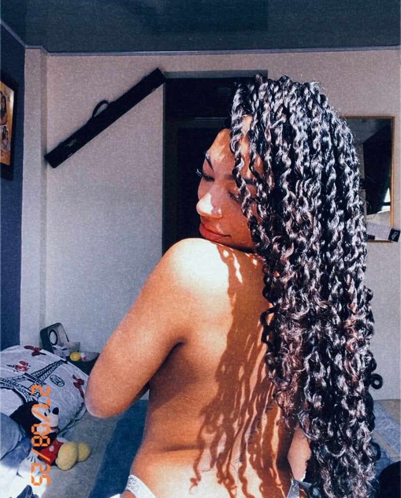 show2cam.com tamygp livesex profile in granny cams