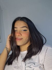 maddy53-25Z's Offline Chat Room