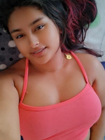 Celeste_gomez1 Female Twerk Strip Webcam